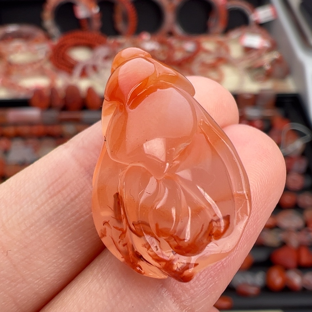 南红玛瑙未镶嵌颈饰