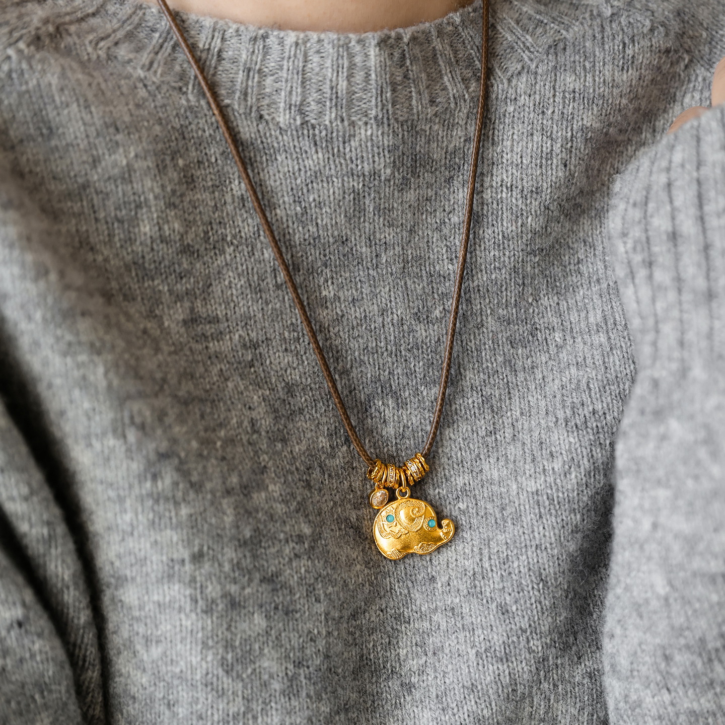 铜皮质项链 新中式复古小象长款项链女秋冬小众设计感毛衣链配饰 