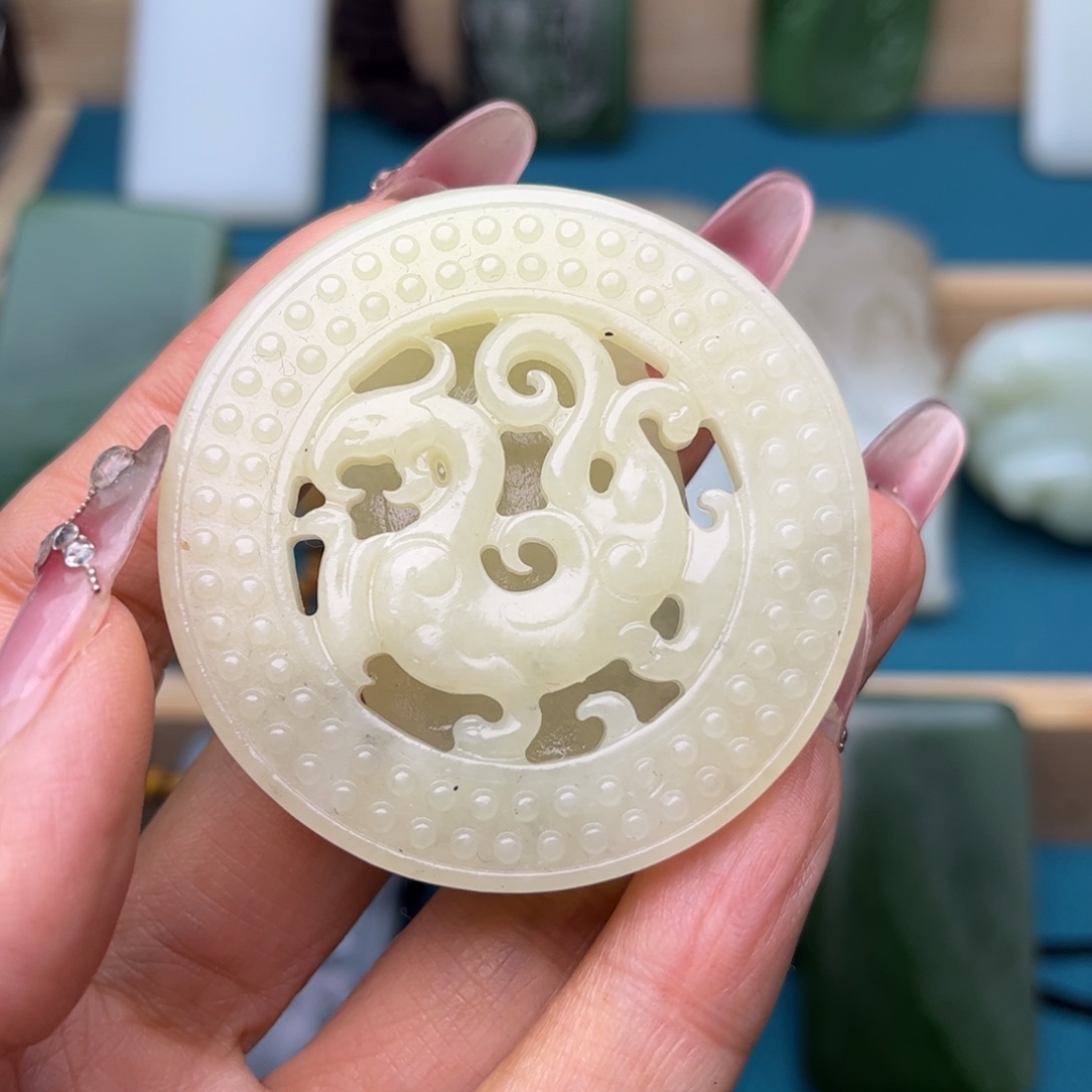 和田玉挂件未镶嵌