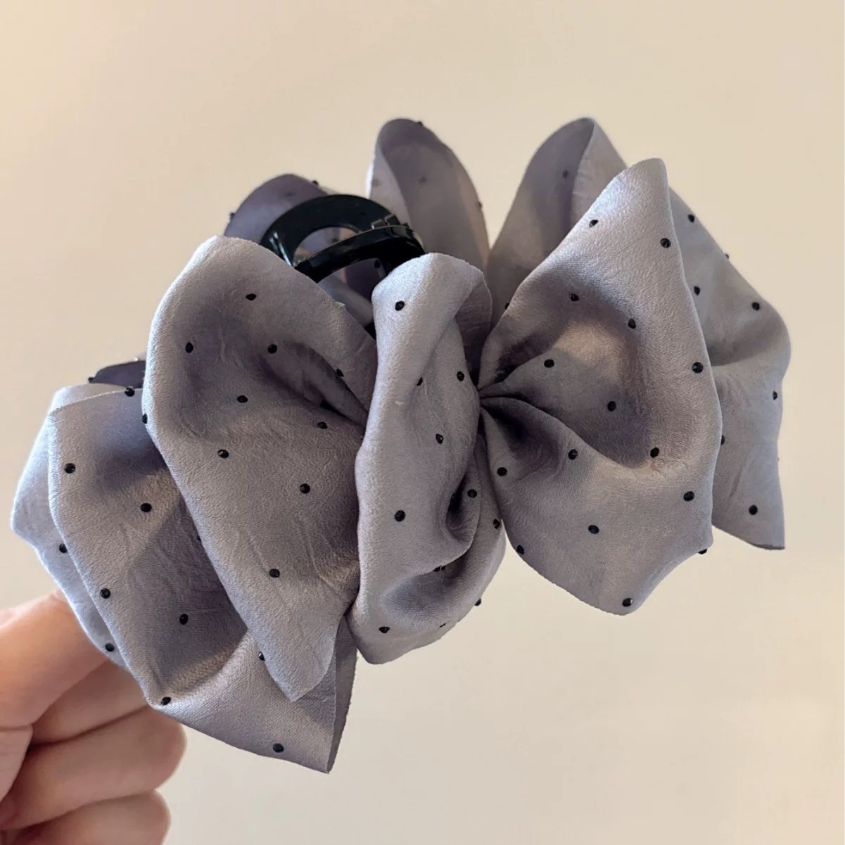 法式温柔发夹气质百搭波点抓夹时髦简约褶皱波点宽边显脸小2250