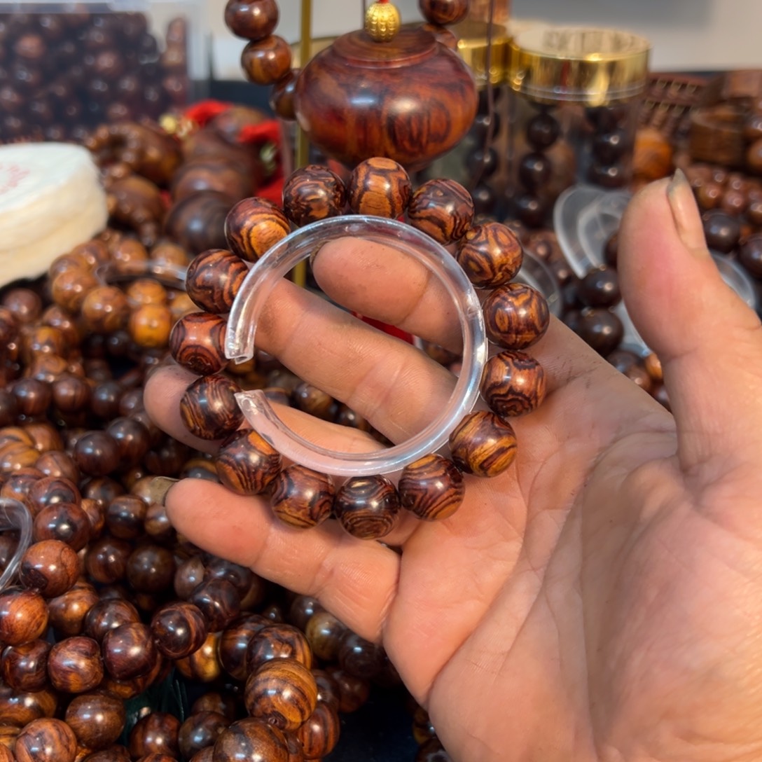 木质类海南黄花梨1.5