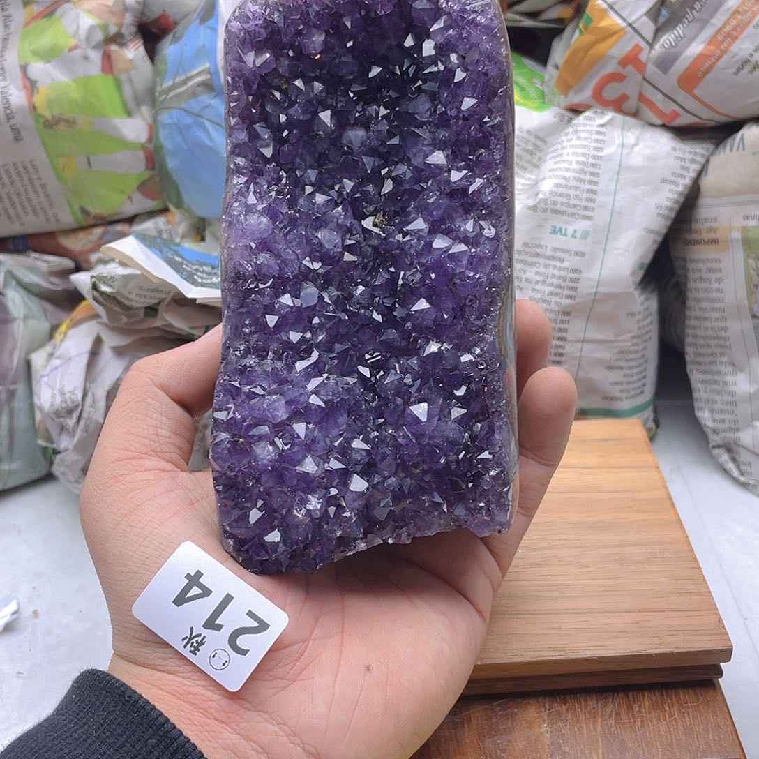 紫晶大型摆件（非配饰）未镶嵌
