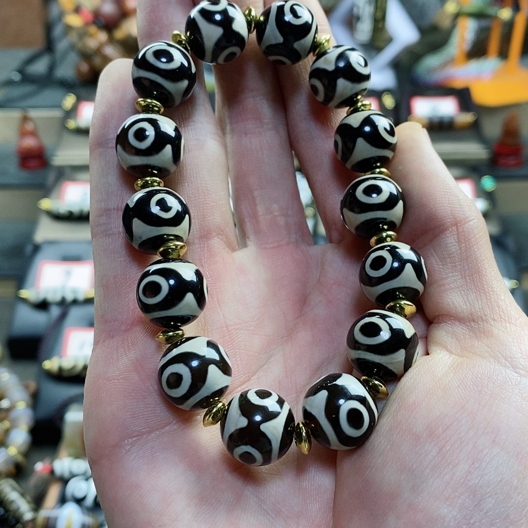 玛瑙/玉髓手串未镶嵌