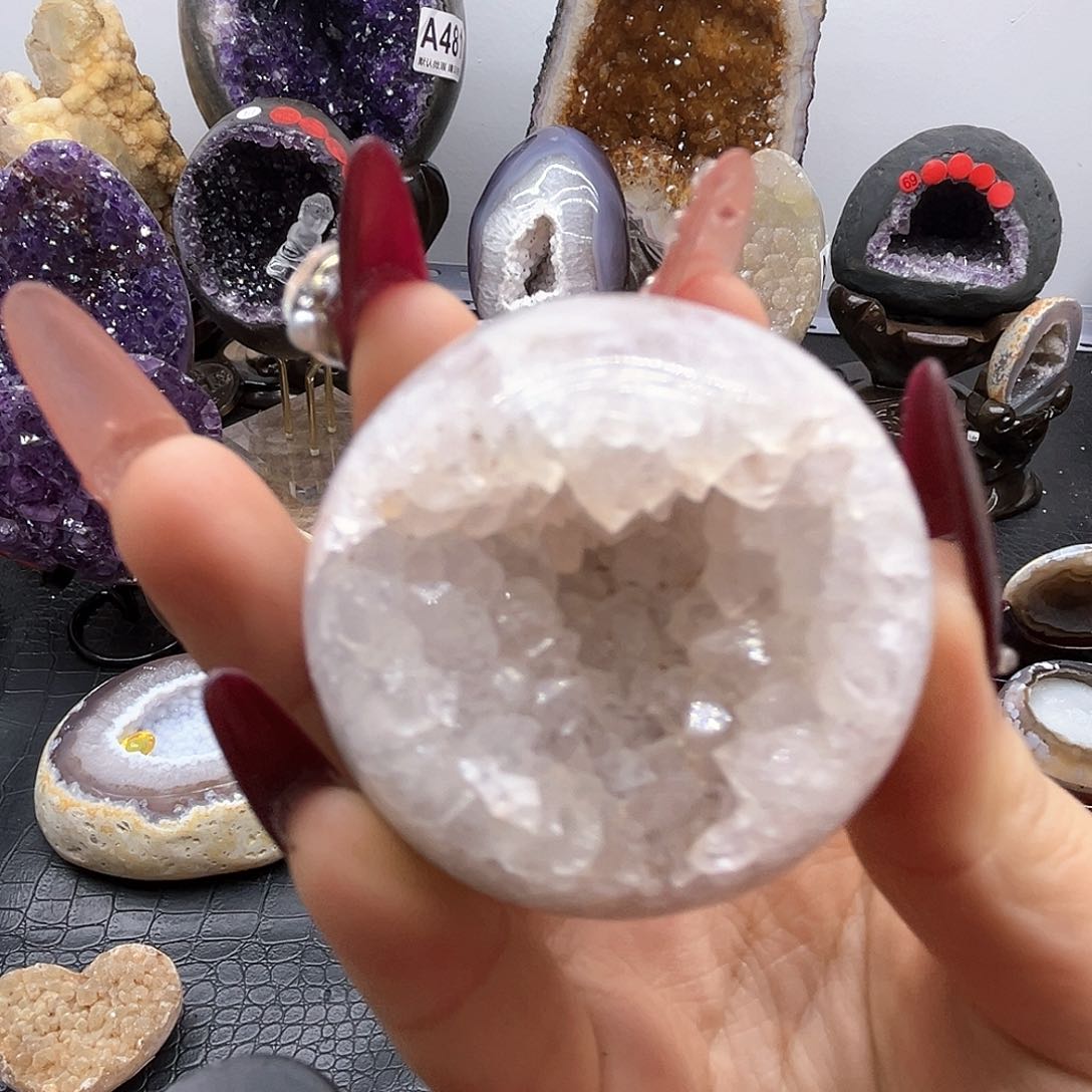 水晶大型摆件（非配饰）未镶嵌