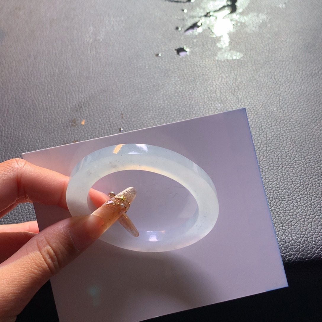 杂***定制翡翠未镶嵌手镯