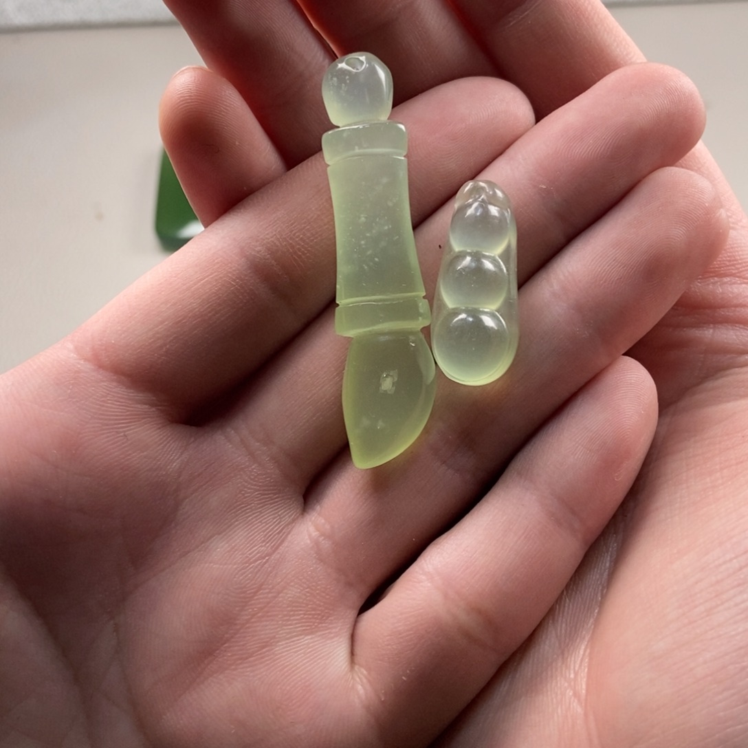 【闪购商品】蛇纹石玉岫玉未镶嵌