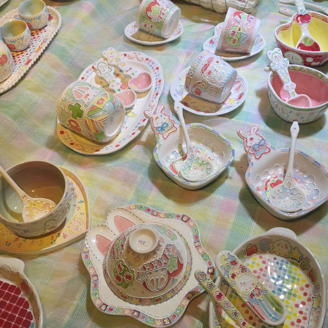 景德镇集市摊位红22