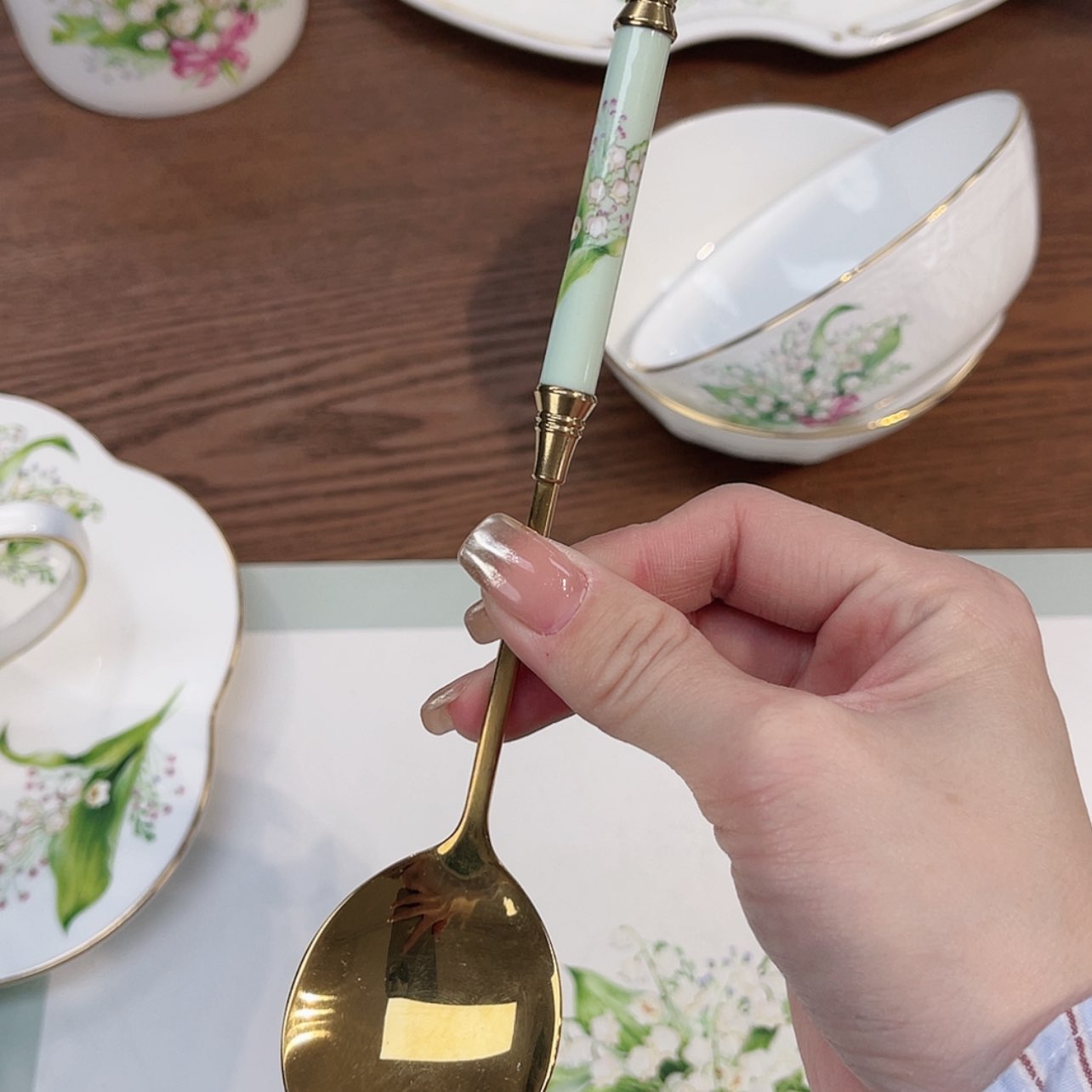 【闪购商品】瓷片—————/—/—/—-/