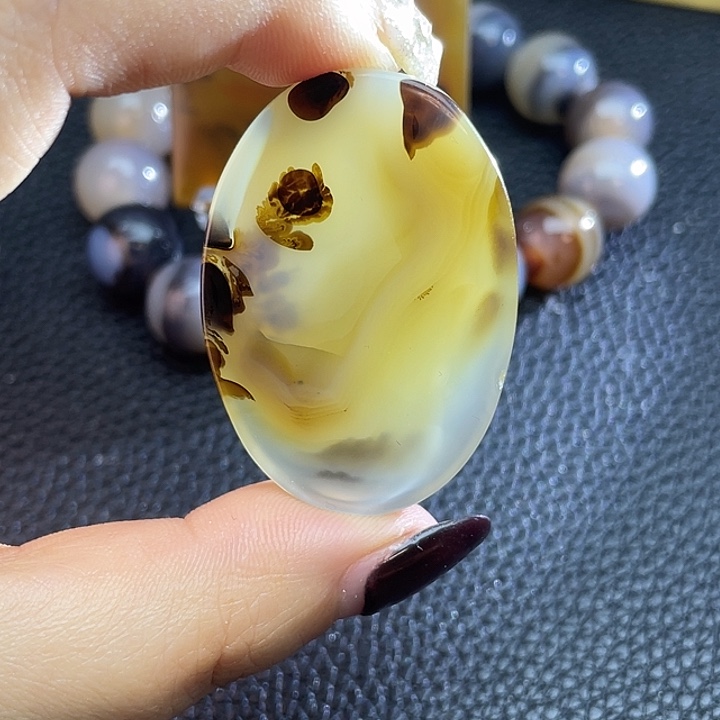海***洋玛瑙/玉髓未镶嵌颈饰
