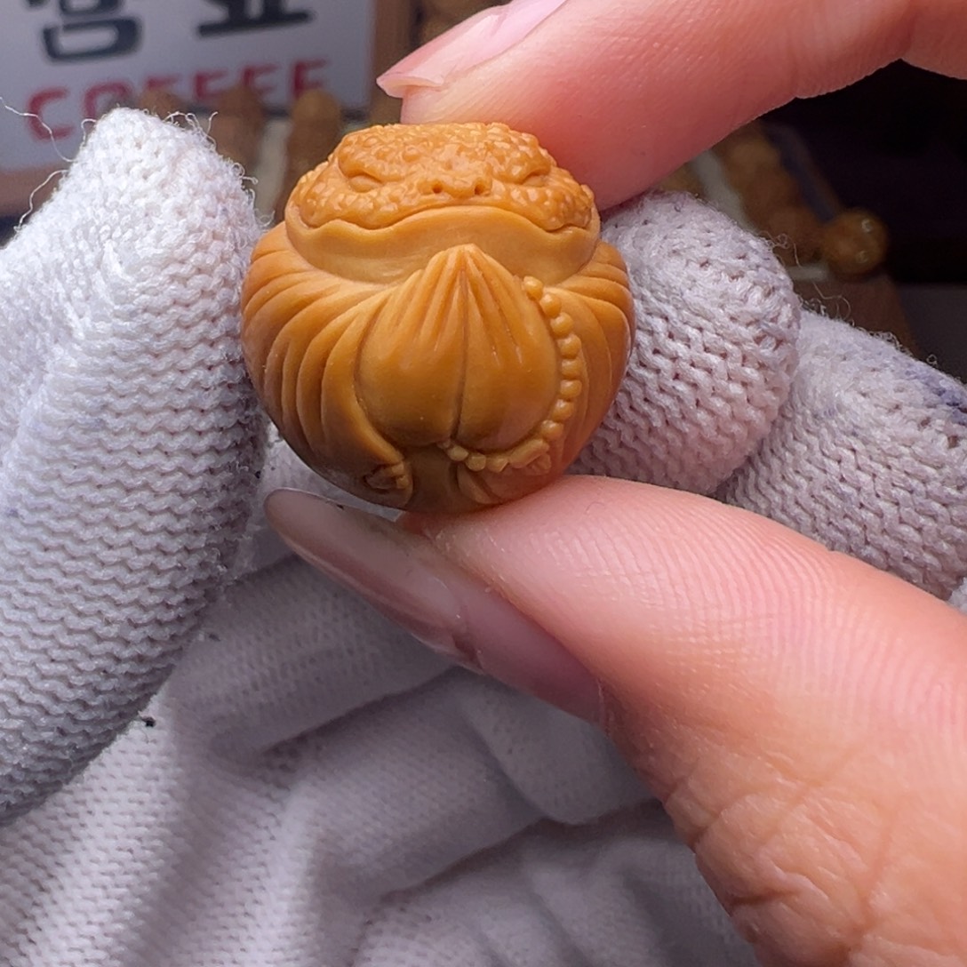 X***x把件猴头核桃精修款金蟾全品有正常封口线