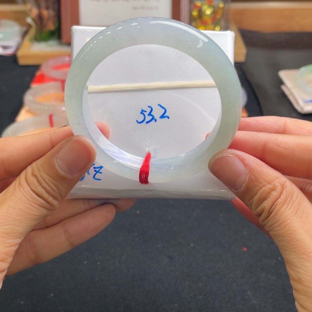 翡翠手镯未镶嵌53.2天然翡翠A货