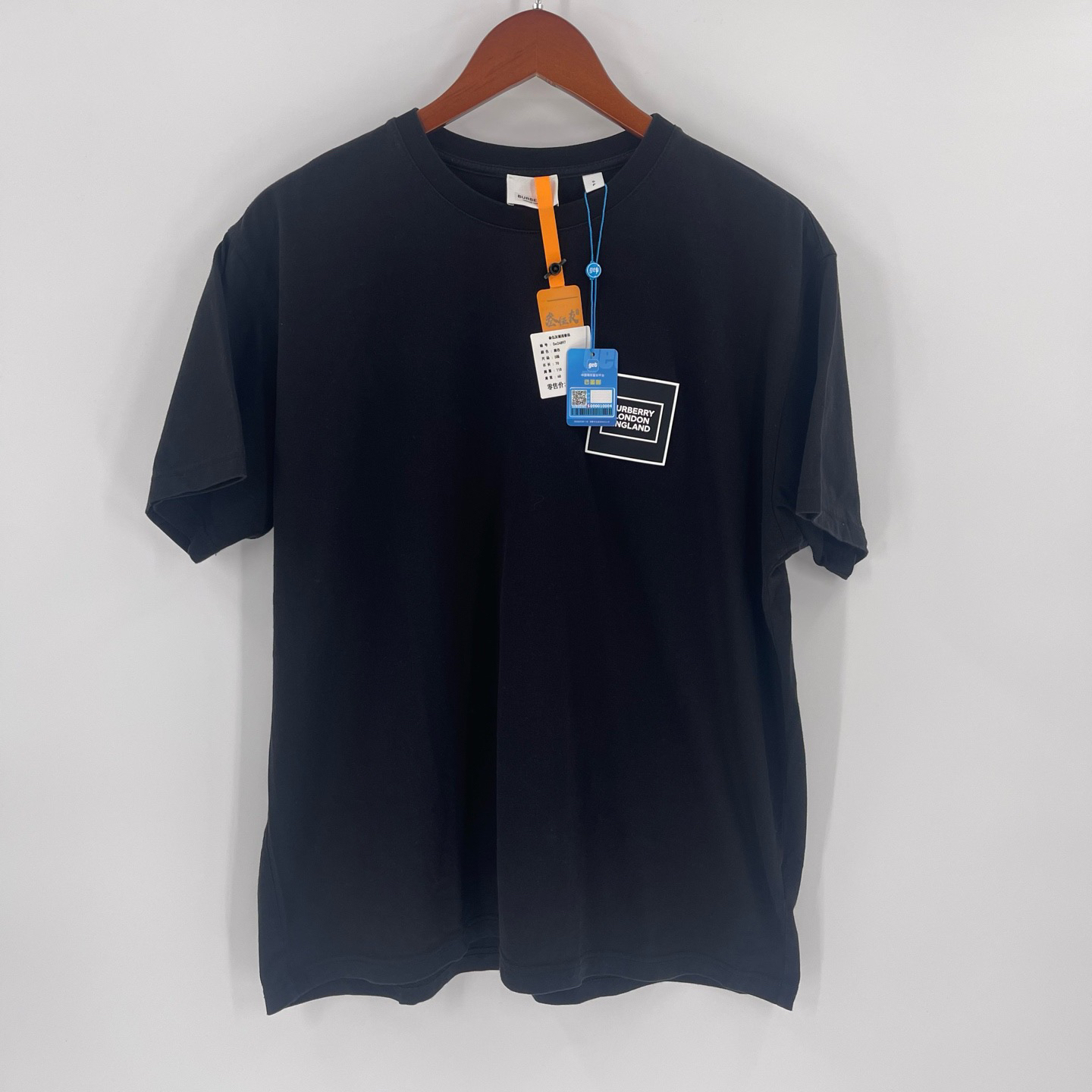 99新 BURBERRY/博柏利 胸前英伦标塑胶logo套头短袖/S码/Sw24897