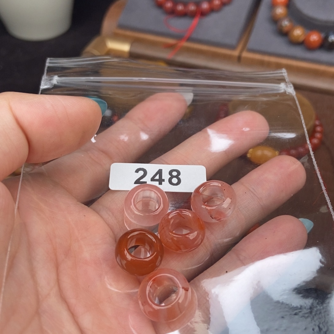 南红玛瑙未镶嵌手链卡7