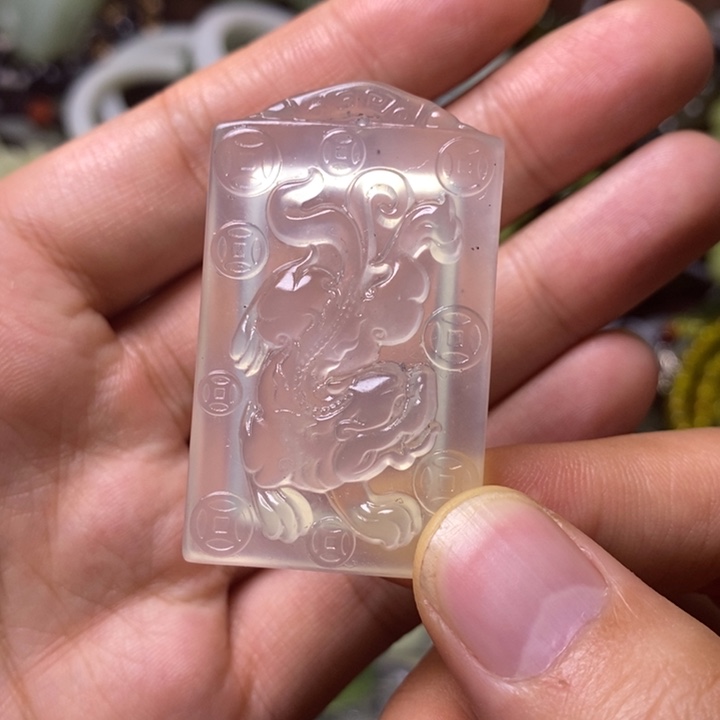 岫玉岫玉颈饰未镶嵌