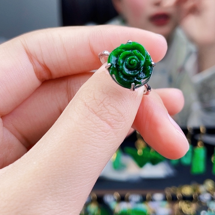 翡翠戒指银S925镶嵌饰品