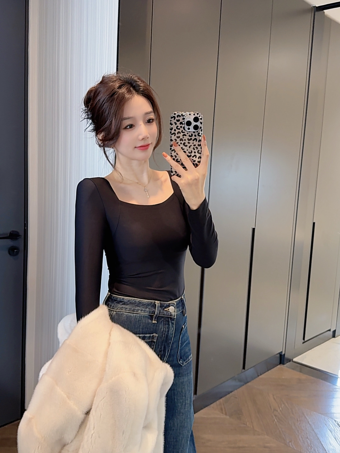 【大静静】“热皮肌底衣”发热内搭无痕自带胸垫肌底衣