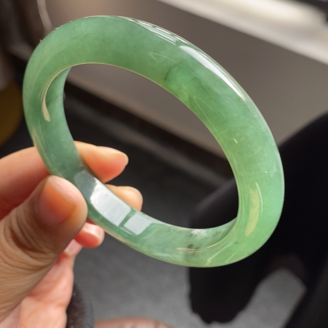 翡翠手镯未镶嵌888号56-10.5-8.6