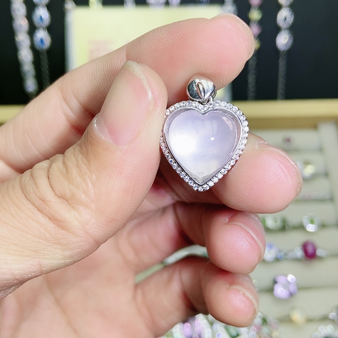 【闪购商品】吊坠(不含链)未镶嵌芙蓉石