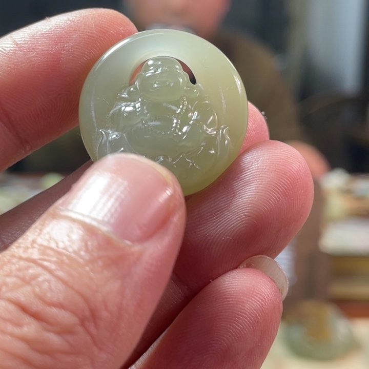 颈饰未镶嵌和田玉