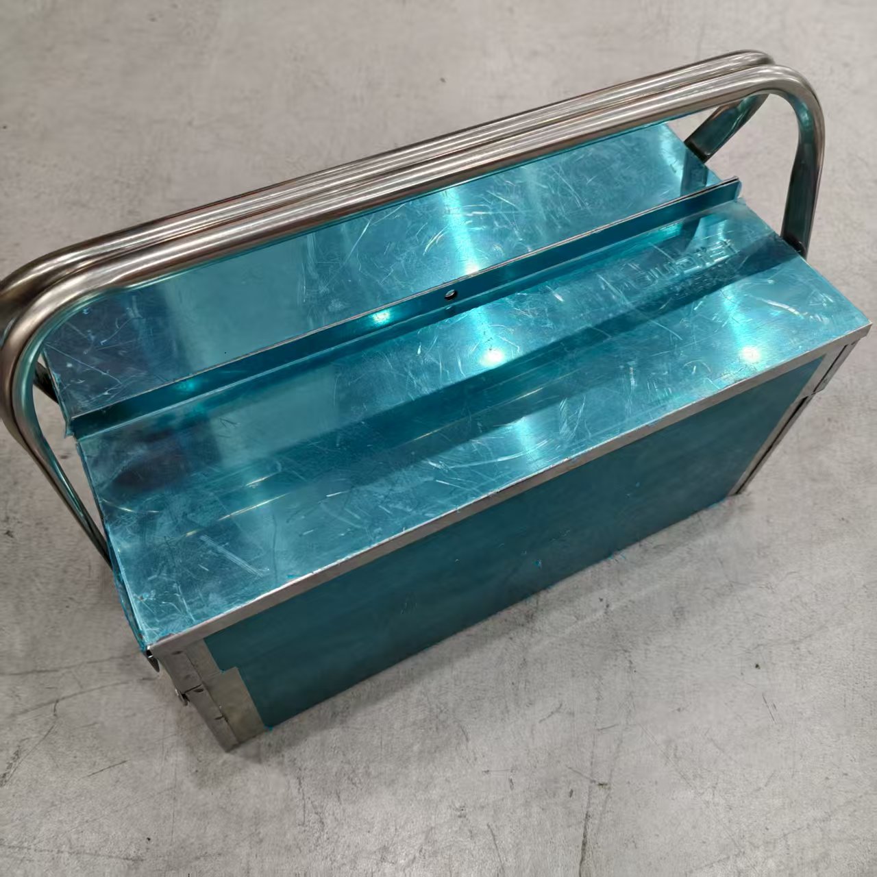 DJP 五金工具折叠工具箱