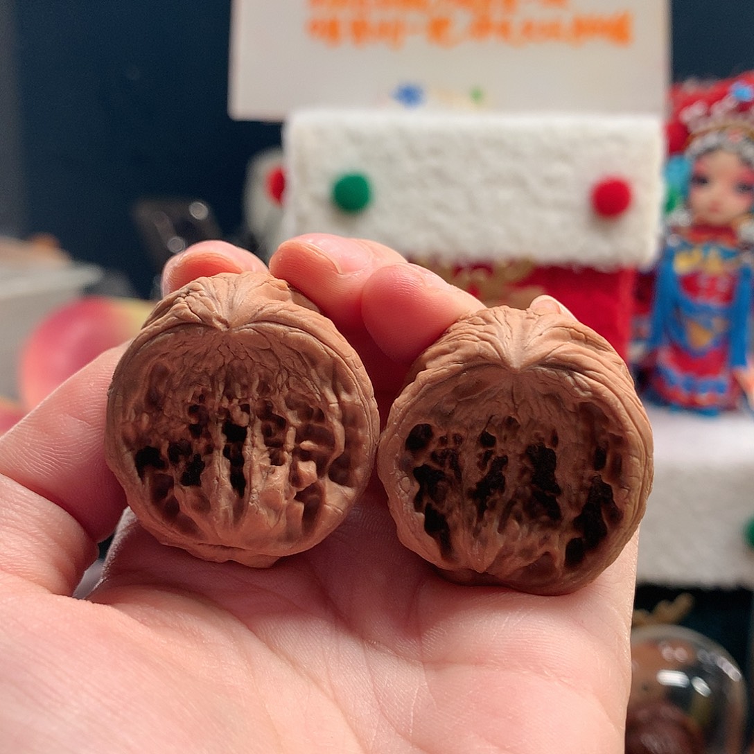 文玩核桃吊坠大沽石蛇头