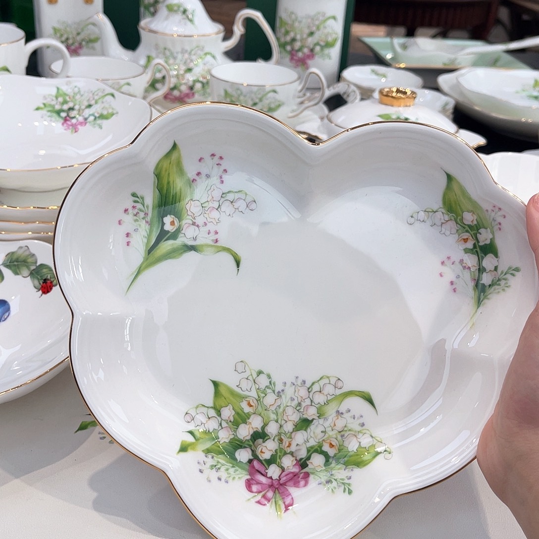 骨瓷爱心盘————————-