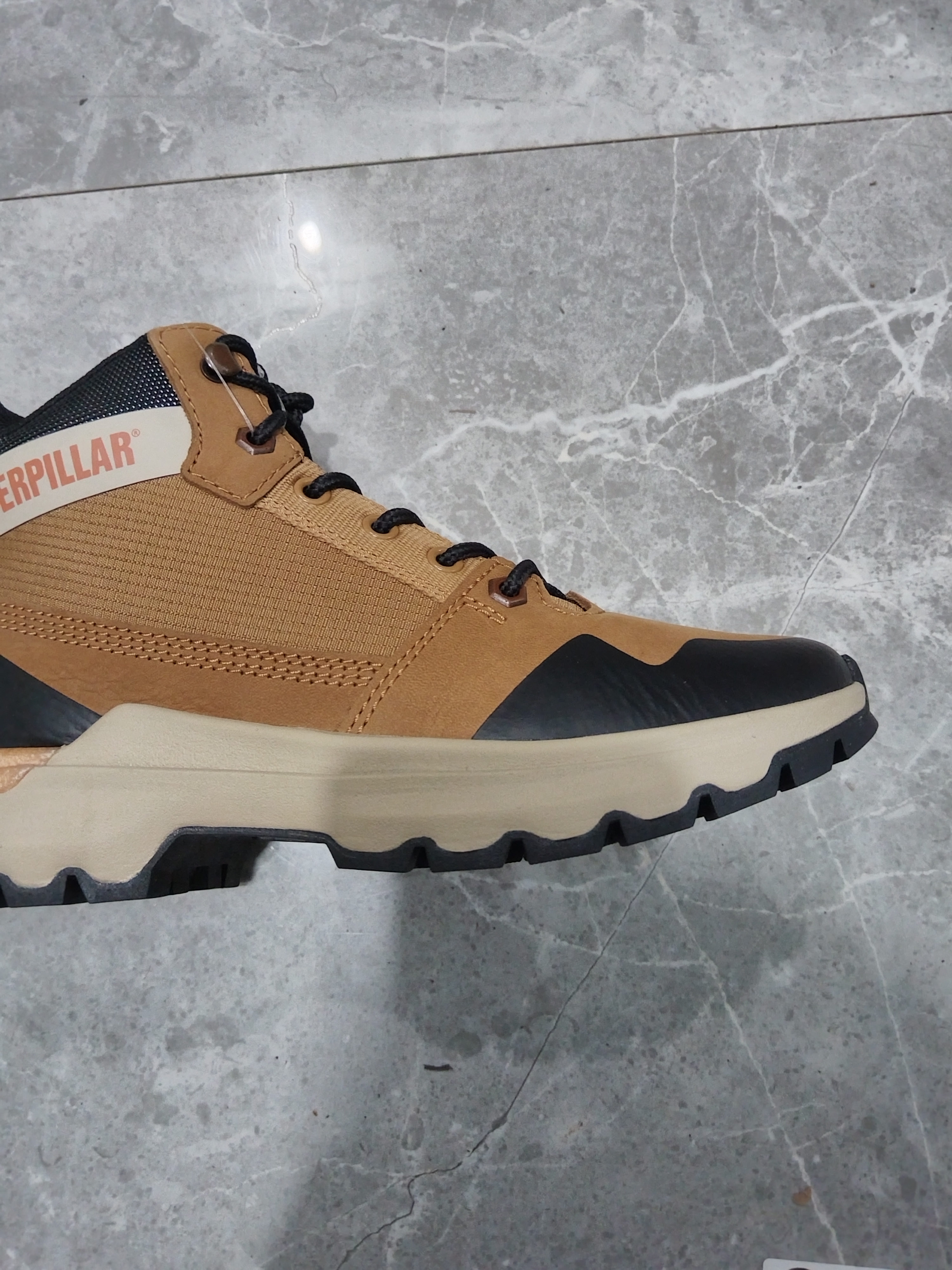 户外高帮休闲马丁靴女鞋