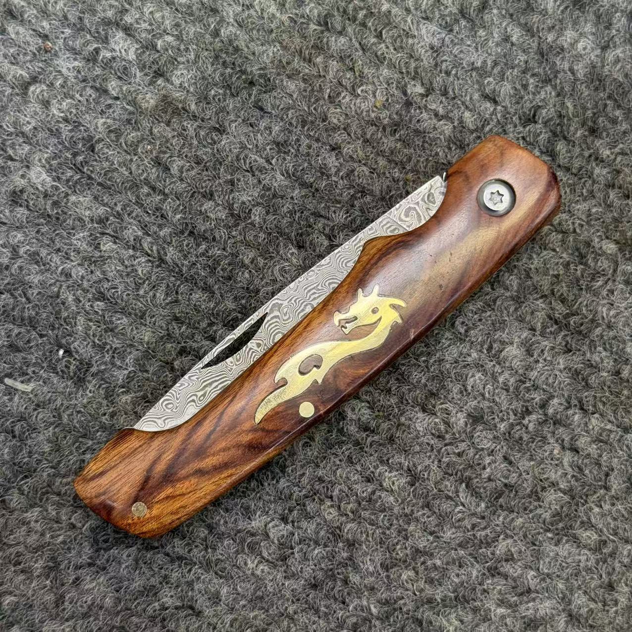 ZD海马折叠小刀便携刀