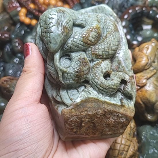 岫岩河磨玉（透闪石质玉）未镶嵌挂件