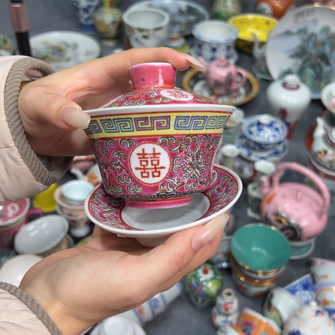 瓷壶陶瓷陶瓷材料加工