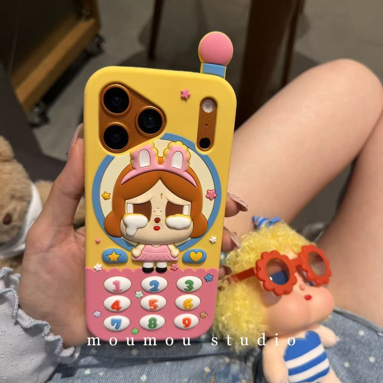 卡通可爱大哥大电话哭娃iPhone17苹果16适用14/15pro max手机壳13