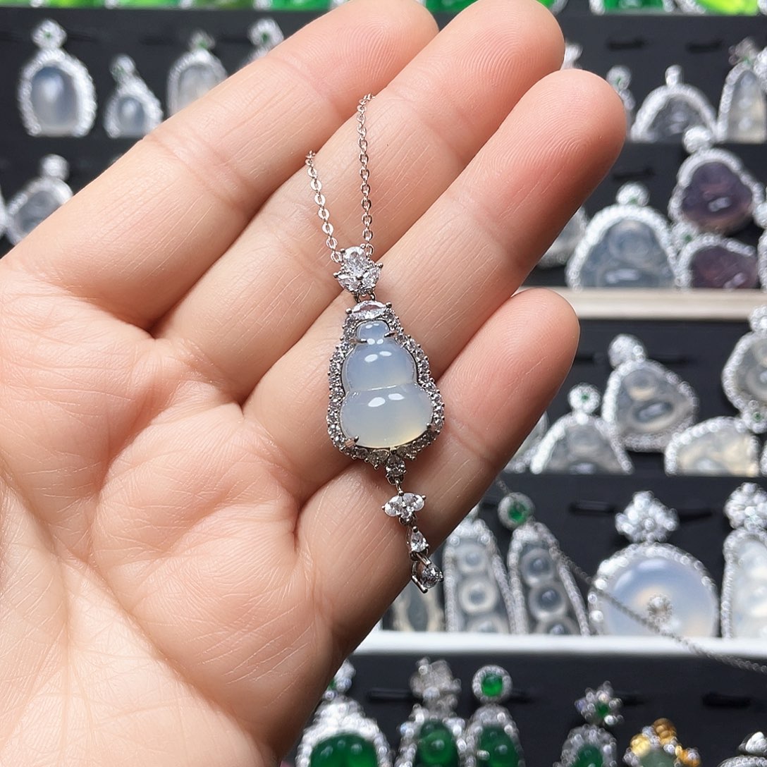 玛瑙/玉髓颈饰合金