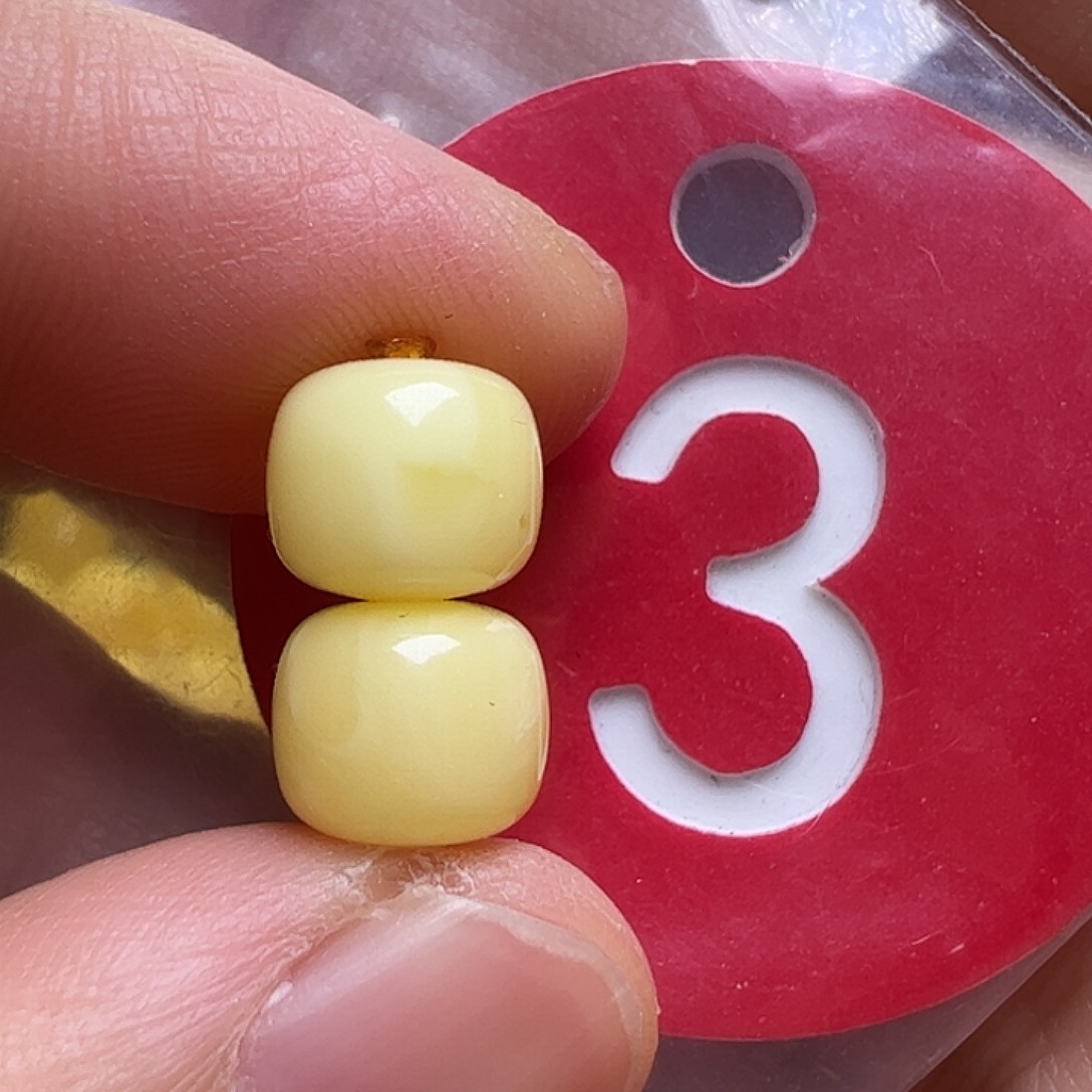 蜜蜡未镶嵌珠宝奇石8m m