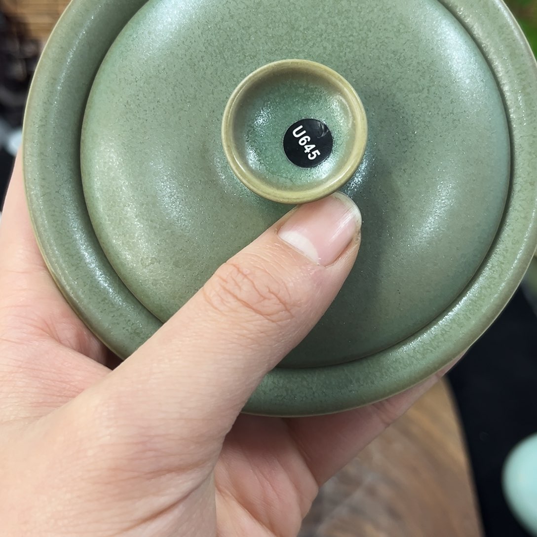 罐连**希仿古k，u645。。。。。二级品