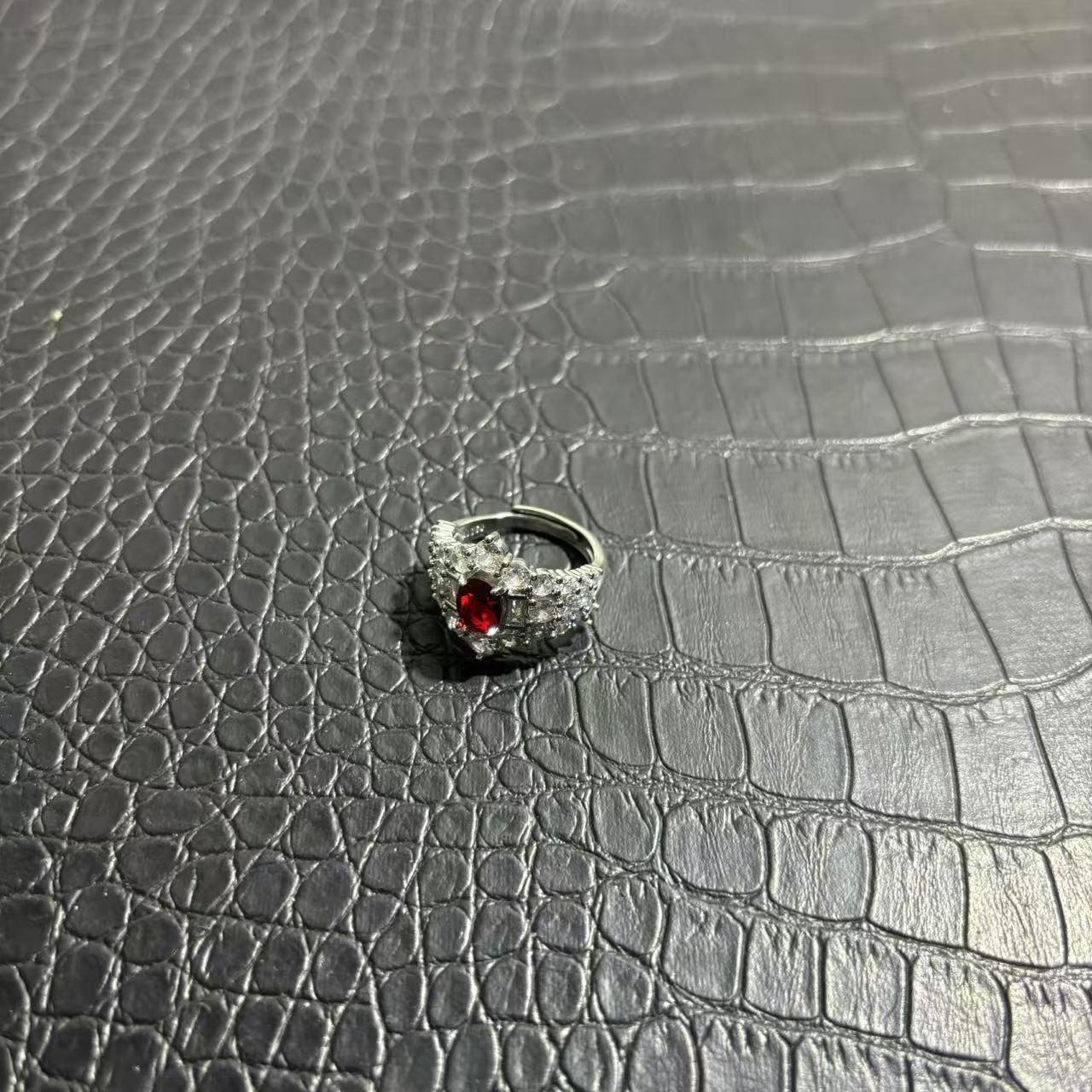 沙老板定制W-1539精美时尚戒指多样性发一件