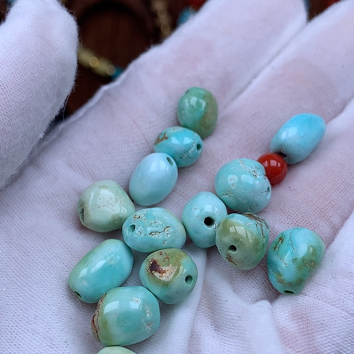 苏***姐南红玛瑙未镶嵌珠宝奇石