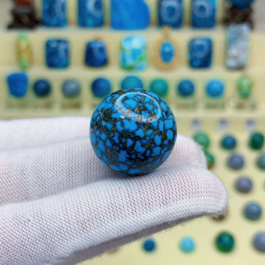 绿松石绿松石未镶嵌