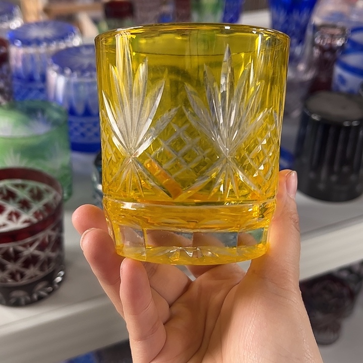 平底款水晶玻璃微瑕一个