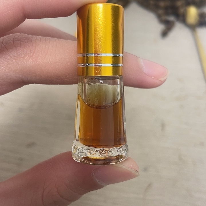 沉香沉香精油白奇楠高油精油一瓶2克