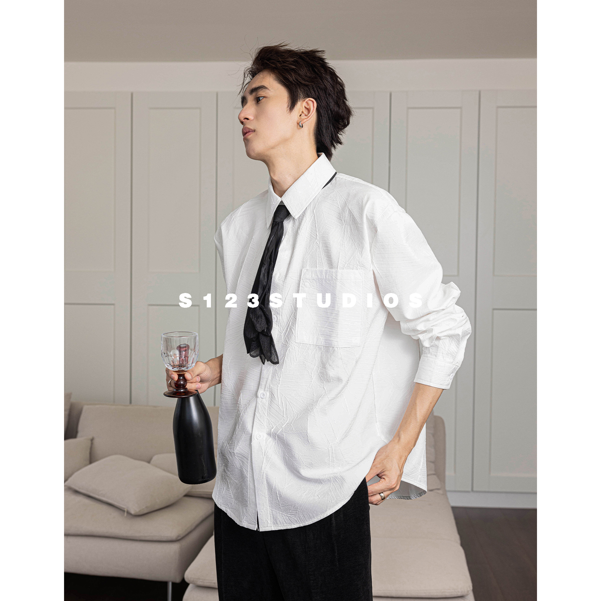 S123 2025早秋新品 立体纹理特殊面料长袖衬衫男领带宽松休闲上衣