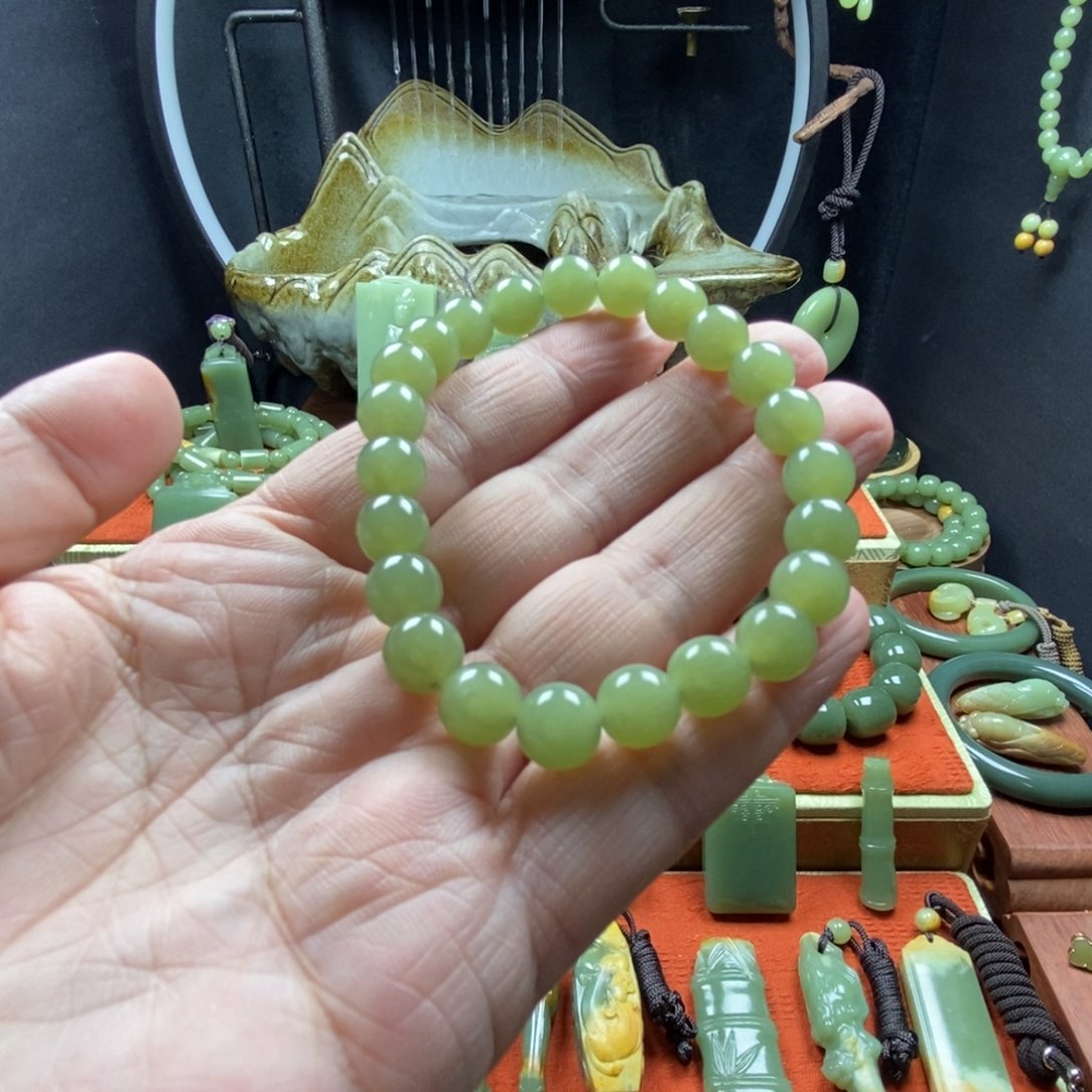 岫岩老玉（透闪石质玉）手串未镶嵌