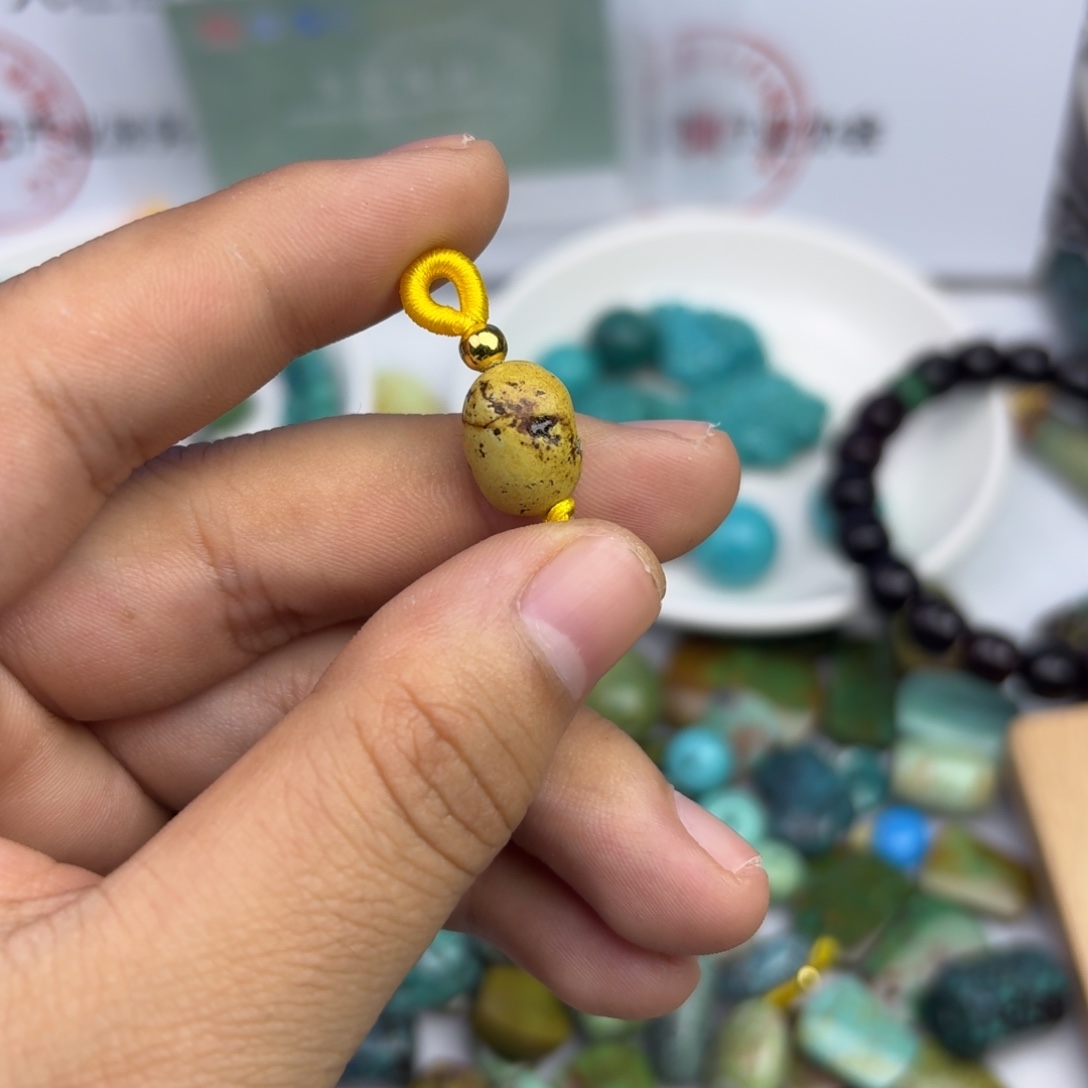 看***看南红玛瑙未镶嵌绿松石