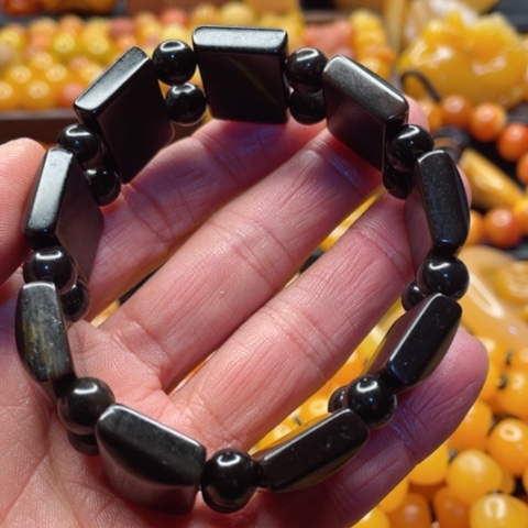 石英质玉手链合金心****玉