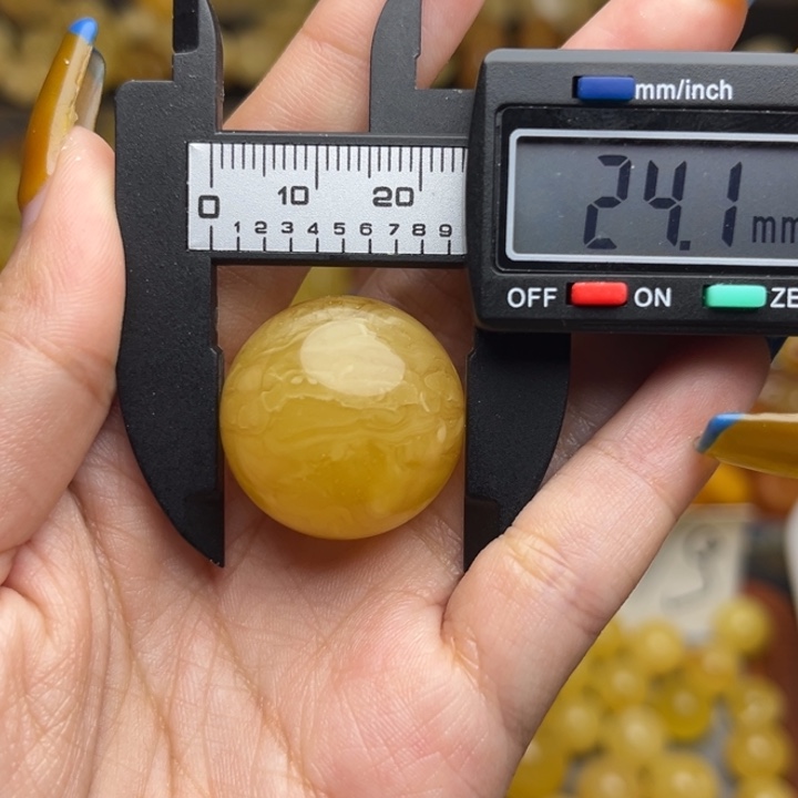 蜜蜡未镶嵌珠宝奇石171-瑕疵放漏满蜡妖花大圆珠