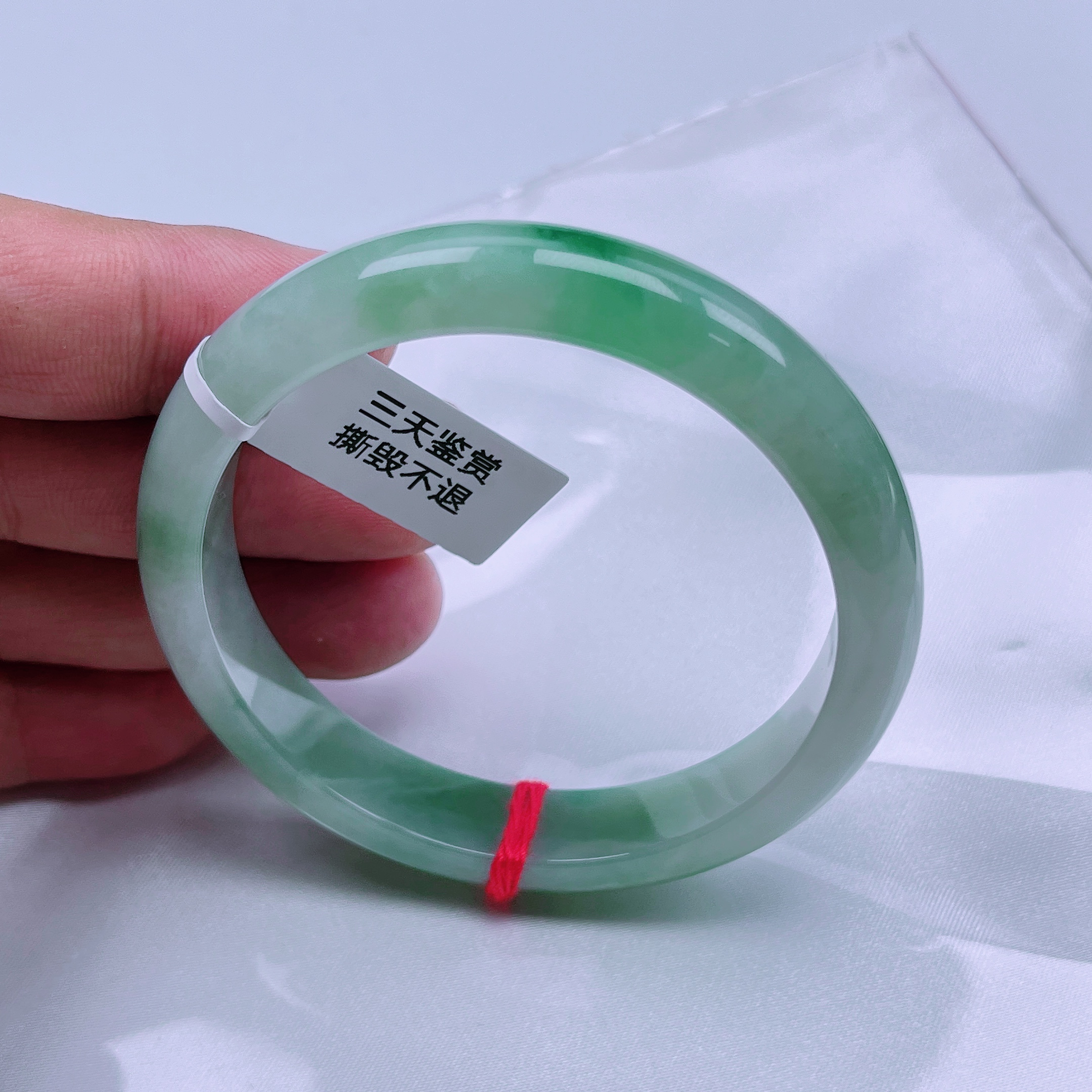 天然缅甸A货翡翠手镯59.0圈口棉纹