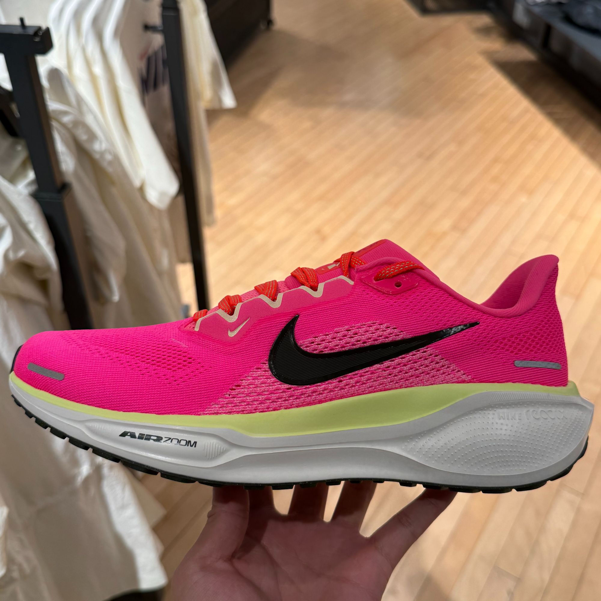 NIKE/耐克 PEGASUS 41 防滑耐磨舒适百搭男款跑步鞋HV3128-600