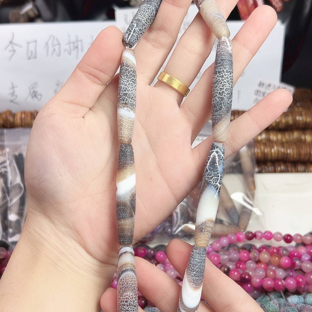 玛瑙/玉髓合金珠宝半成品h645 50*10m 药霜牛奶天珠一条