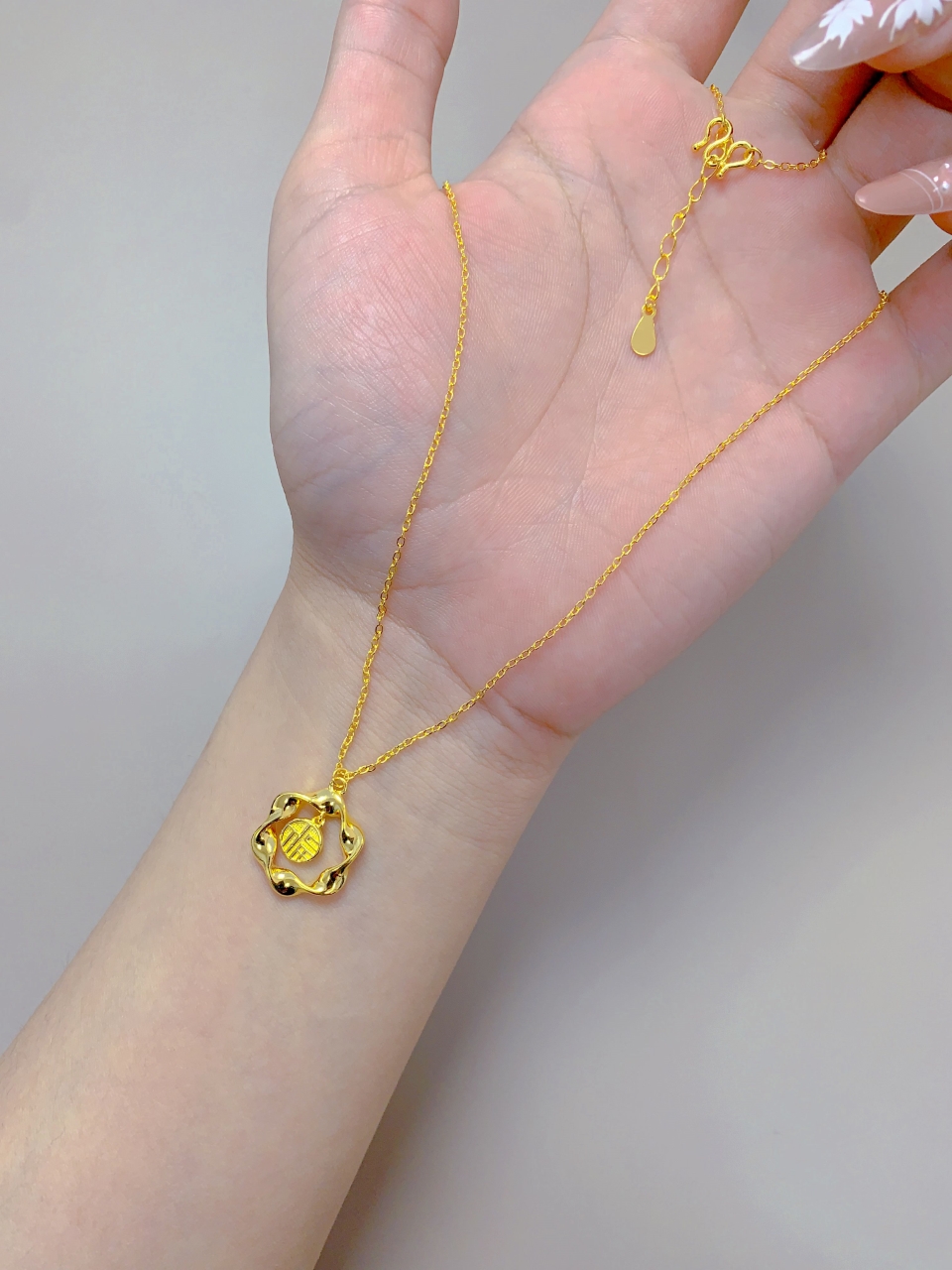 坠链均足银 女士莫比乌斯福环套链