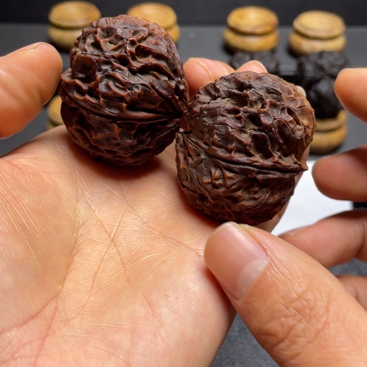 文玩核桃吊坠F聚宝金蟾43