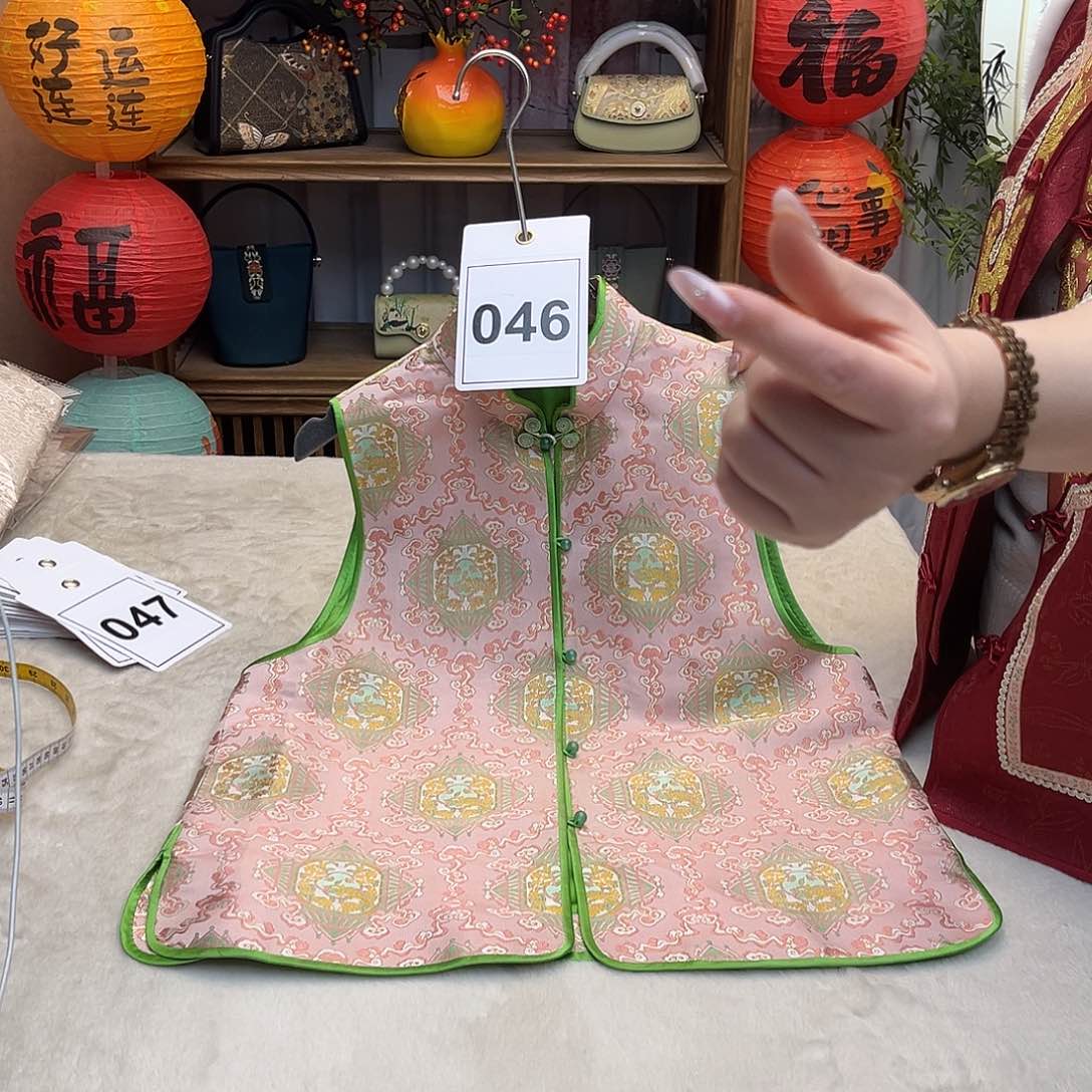 刺绣名家宋锦成衣胸围96